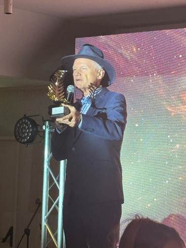 Dr Sam Osmanagich filming